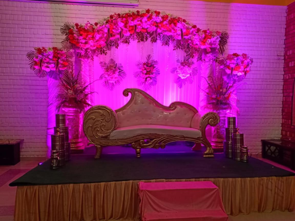Four Banyans Spirit & Nature Resort Raipur  Экстерьер фото