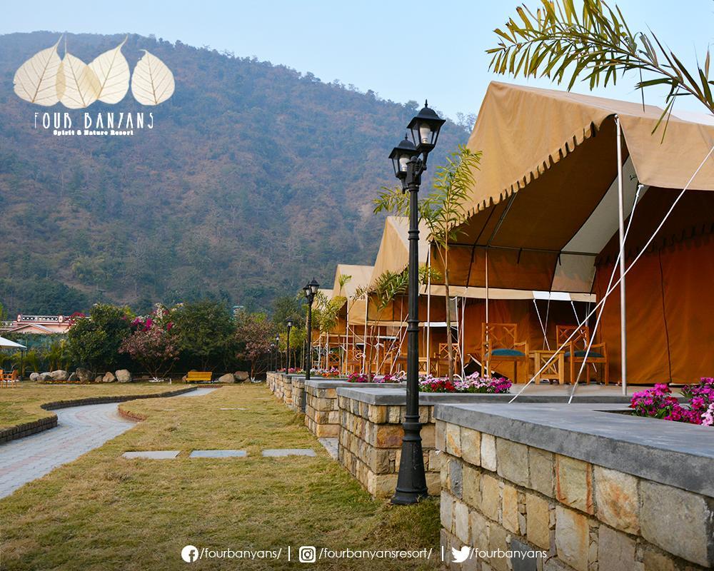 Four Banyans Spirit & Nature Resort Raipur  Экстерьер фото